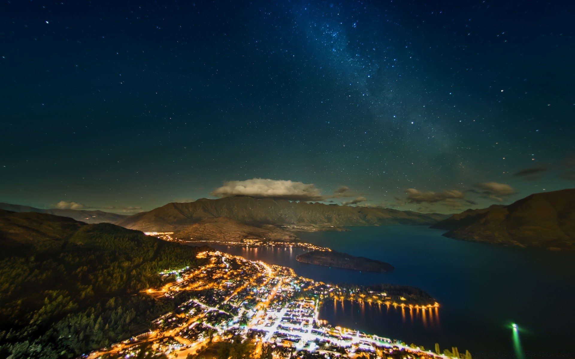 austrália e oceania lua viagens céu noite crepúsculo paisagem pôr do sol ao ar livre água luz amanhecer cidade montanhas