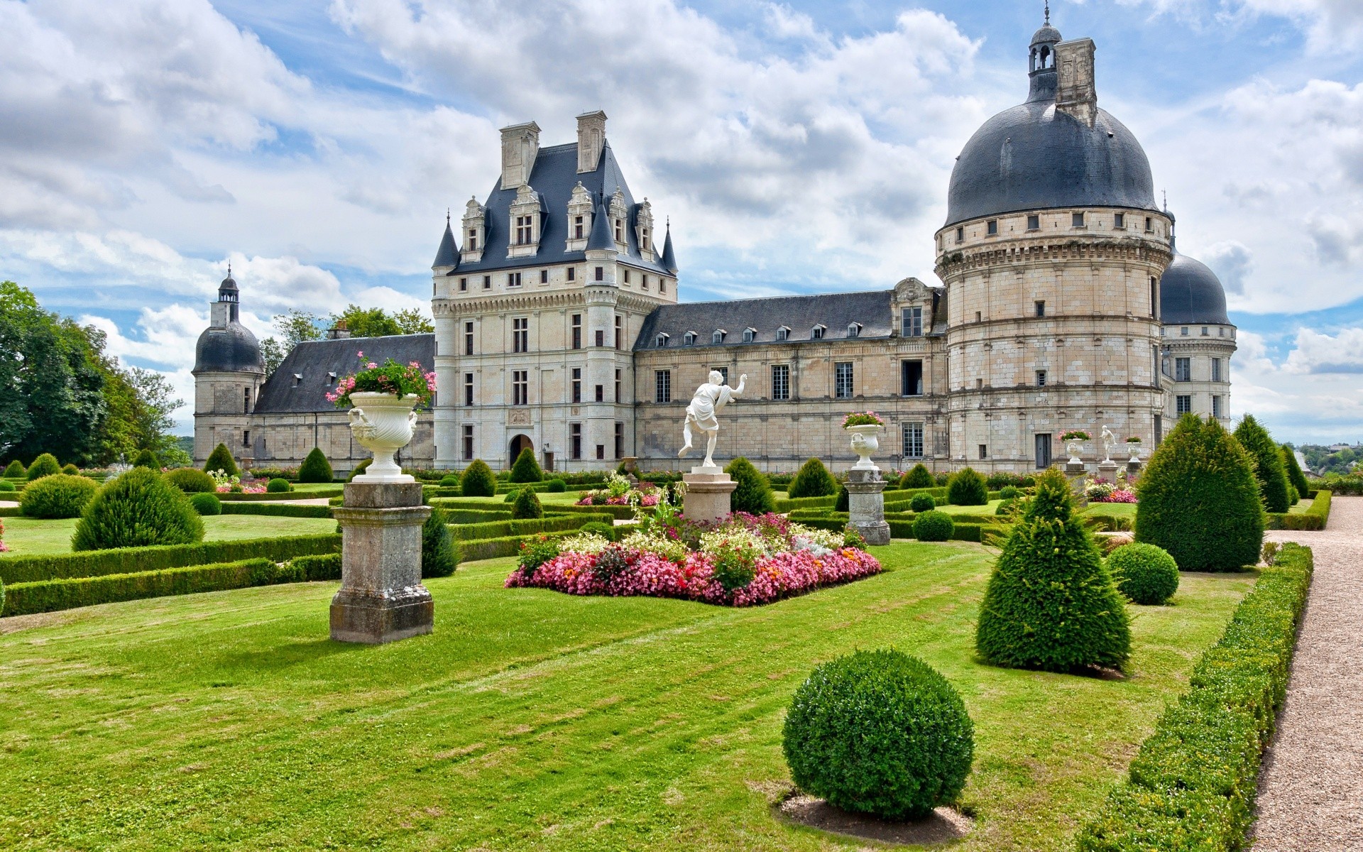 australia and oceania architecture lawn castle building travel garden landmark sky park summer outdoors tourism grass city monument old ancient chateau historic