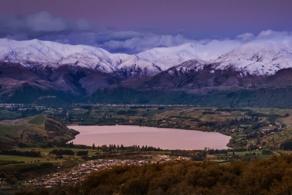 Paisajes de los lagos de Australia y Oceanía